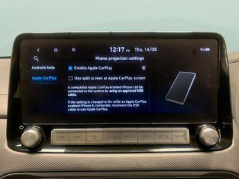 Hyundai Kona 64kWh Premium (10.5kW Charger) (204 ps) - KEYLESS ENTRY - LED - 