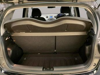 Hyundai i10 1.2 Premium (87 ps) - DAB - PRIVACY GLASS - USB AUDIO