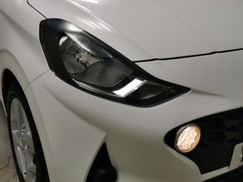 Hyundai i10 1.2 SE Connect (84 ps) - AIR CON - DAB - CRUISE CONTROL