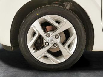 Hyundai i10 1.2 SE Connect (84 ps) - AIR CON - DAB - CRUISE CONTROL