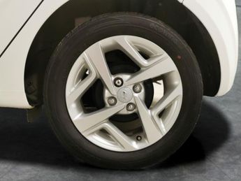 Hyundai i10 1.2 SE Connect (84 ps) - AIR CON - DAB - CRUISE CONTROL