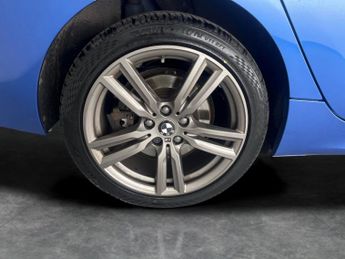 BMW 2 Series Active Tourer 1.5 225xe 7.6kWh M Sport (Premium) Plug-in 4WD (224 ps) - NAV