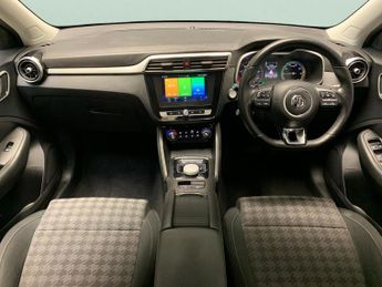 MG MG ZS 44.5kWh Excite (143 ps) - LANE DEPARTURE  - BLUETOOTH - DRIVING 