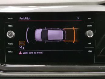 Volkswagen Polo 2.0 TSI GPF GTI DSG (200 ps) - PARK SENSORS - CAR-NET APP-CONNEC
