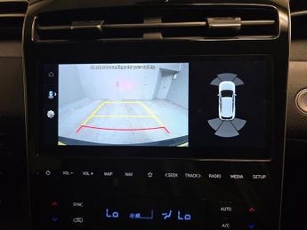 Hyundai Tucson 1.6 h T-GDi 13.8kWh Premium Plug-in 4WD (265 ps) - NAV - HEATED 