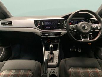 Volkswagen Polo 2.0 TSI GPF GTI DSG (200 ps) - PARK SENSORS - CAR-NET APP-CONNEC