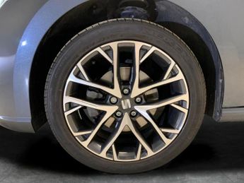 Seat Ibiza 1.0 TSI XCELLENCE DSG (110 ps) - NAV - ALCANTARA - BLUETOOTH