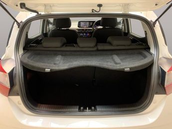 Hyundai i10 1.2 SE Connect (84 ps) - AIR CON - KEYLESS START - DAB