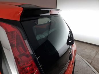 Toyota AYGO 1.0 VVT-i x-cite x-shift Euro 5 Euro 5 (68 ps) - PRIVACY GLASS -