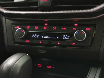 Seat Ibiza 1.0 TSI XCELLENCE DSG (110 ps) - NAV - ALCANTARA - BLUETOOTH