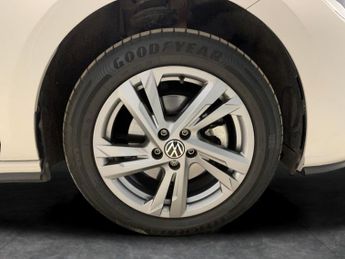 Volkswagen Polo 1.0 TSI R-Line DSG (110 ps) - DIGITAL DASH - SPEED LIMIT RECOG