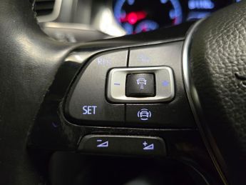 Volkswagen Golf 2.0 TDI Match Edition DSG (150 ps) - CLIMATE CONTROL - SD CARD M