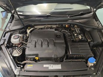 Volkswagen Golf 2.0 TDI Match Edition DSG (150 ps) - CLIMATE CONTROL - SD CARD M