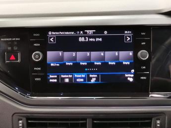 Volkswagen Polo 1.0 TSI R-Line DSG (110 ps) - DIGITAL DASH - SPEED LIMIT RECOG
