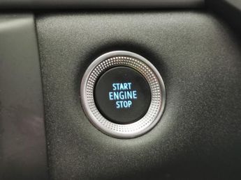 Renault Captur 1.6 E-TECH Iconic Edition (145 ps) - SPEED LIMIT RECOG - PARK SE