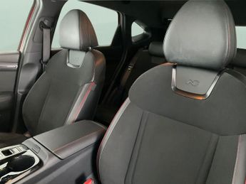 Hyundai Tucson 1.6 T-GDi 13.8kWh N Line Plug-in 4WD (265 ps) - HEATED SEATS