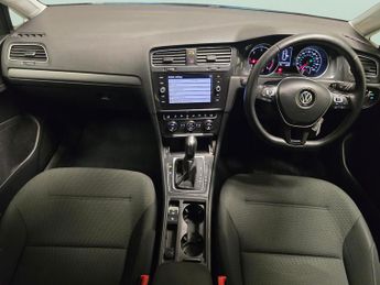 Volkswagen Golf 2.0 TDI Match Edition DSG (150 ps) - CLIMATE CONTROL - SD CARD M