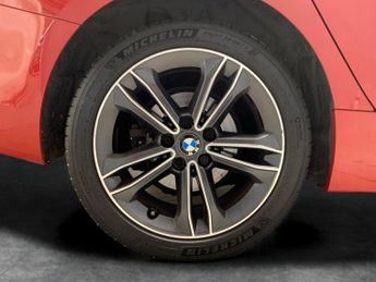BMW 2 Series Gran Coupe 1.5 218i Sport (LCP) DCT (136 ps) - LANE DEPARTURE  - WIFI