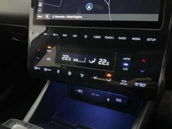 Hyundai Tucson 1.6 T-GDi 13.8kWh N Line Plug-in 4WD (265 ps) - HEATED SEATS