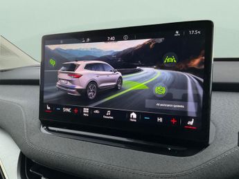 Skoda Enyaq 62kWh 60 Nav Loft (179 ps) - HEATED SEATS - NAV - WIFI