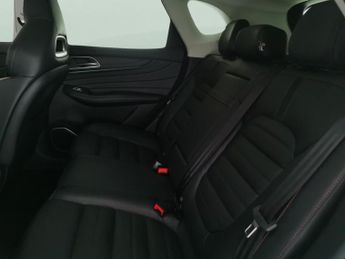 MG Mg Hs 1.5 T-GDI 16.6kWh Exclusive Plug-in (258 ps) - REVERSE CAM - NAV