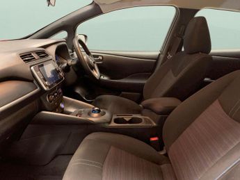 Nissan Leaf 39kWh Acenta (150 ps) - BLUETOOTH - DRIVING MODES - WIRELESS CHA