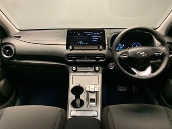 Hyundai Kona 64kWh Premium (10.5kW Charger) (204 ps) - HEATED SEATS - HEATED 