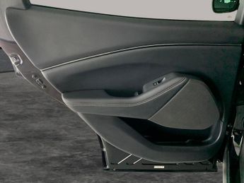 Ford Mustang Mach-e Standard Range 70kWh Automatic (269 ps) - KEYLESS ENTRY - LED - 