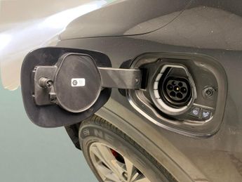 Ford Kuga 2.5 EcoBoost Duratec 14.4kWh ST-Line Plug-in CVT (225 ps) - NAV