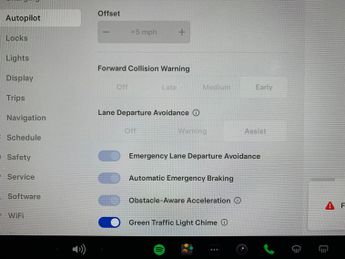 Tesla Model 3 Standard Range Plus RWD (241 bhp) - AUTO PARK - LED - REVERSE CA