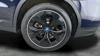 BMW iX3 80kWh Premier Edition Pro (286 ps) - DRIVING ASSISTANT - SURROUN