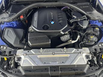 BMW 3 Series 2.0 320d MHT M Sport (190 ps) - AUTO PARK - REVERSE CAM - HEATED