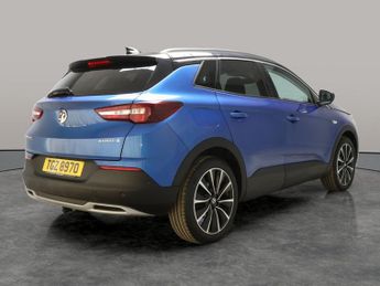 Vauxhall Grandland X 1.6 13.2kWh Ultimate Nav Plug-in 4WD 4 (300 ps) - AUTO PARK - LE