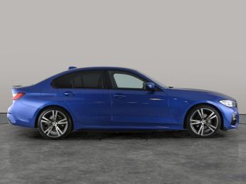 BMW 3 Series 2.0 320d MHT M Sport (190 ps) - AUTO PARK - REVERSE CAM - HEATED