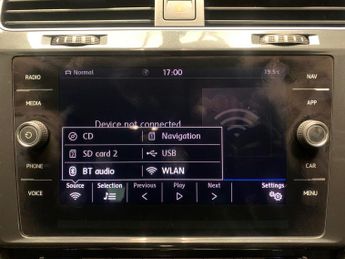 Volkswagen Golf 2.0 TDI Match Edition DSG (150 ps) - LED - WIFI - BLUETOOTH