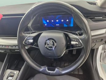 Skoda Octavia 1.4 TSI iV 13kWh SE Technology Plug-in DSG (204 ps) - AIR CON