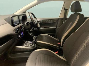 Hyundai i10 1.2 SE Connect (84 ps) - CLIMATE CONTROL - DAB - USB AUDIO