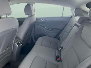 Hyundai Ioniq 38.3kWh Premium (136 ps) - LED - REVERSE CAM - NAV