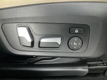 BMW iX3 80kWh M Sport Pro (286 ps) - REVERSE CAM - LEATHER - HEATED SEAT