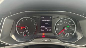 Volkswagen T-Roc 1.5 TSI EVO Black Edition DSG (150 ps) - CLIMATE CONTROL - PRIVA