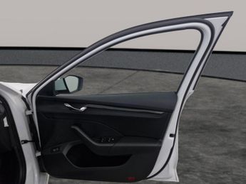 Skoda Octavia 1.4 TSI iV 13kWh SE Technology Plug-in DSG (204 ps) - AIR CON