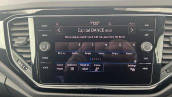 Volkswagen T-Roc 1.5 TSI EVO Black Edition DSG (150 ps) - CLIMATE CONTROL - PRIVA