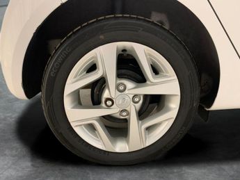 Hyundai i10 1.2 SE Connect (84 ps) - CLIMATE CONTROL - DAB - USB AUDIO
