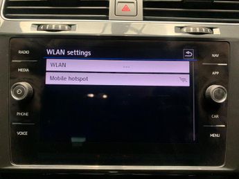 Volkswagen Golf 2.0 TDI Match Edition DSG (150 ps) - LED - WIFI - BLUETOOTH