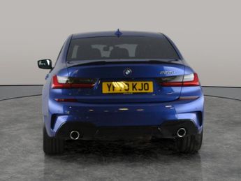 BMW 3 Series 2.0 320d MHT M Sport (190 ps) - AUTO PARK - REVERSE CAM - HEATED
