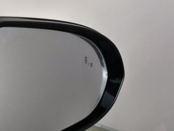 Kia Niro 64kWh 4+ (201 bhp) - LED - REVERSE CAM - NAV