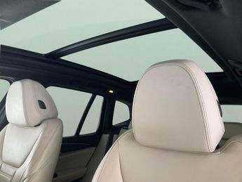 BMW iX3 80kWh M Sport Pro (286 ps) - HUD - PARK ASSIST - HK AUDIO