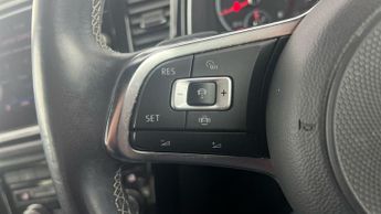 Volkswagen T-Roc 1.5 TSI EVO Black Edition DSG (150 ps) - CLIMATE CONTROL - PRIVA