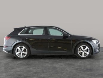 Audi e-tron 55 Technik quattro 95kWh (11kW Charger) (408 ps) - LED - REVERSE