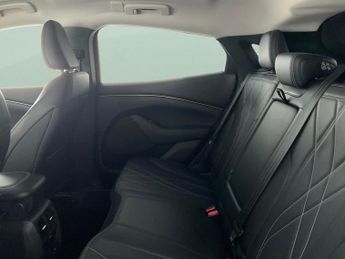 Ford Mustang Mach-e Standard Range 70kWh Automatic (269 ps) - REVERSE CAM - NAV
